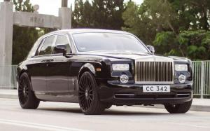 Rolls-Royce Phantom on PUR Wheels (RS35) 2018 года